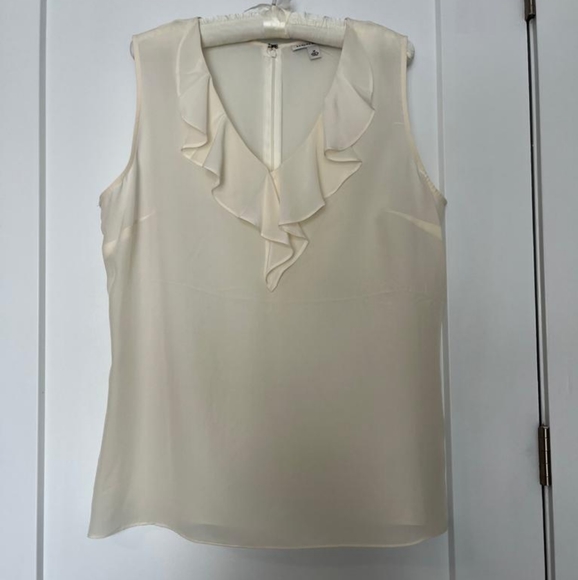 100% silk ruffled sleeveless top - Picture 6 of 6